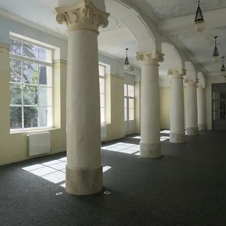 Apartment Sublime Loft Dans Chateau A 200 M Douane Suisse *